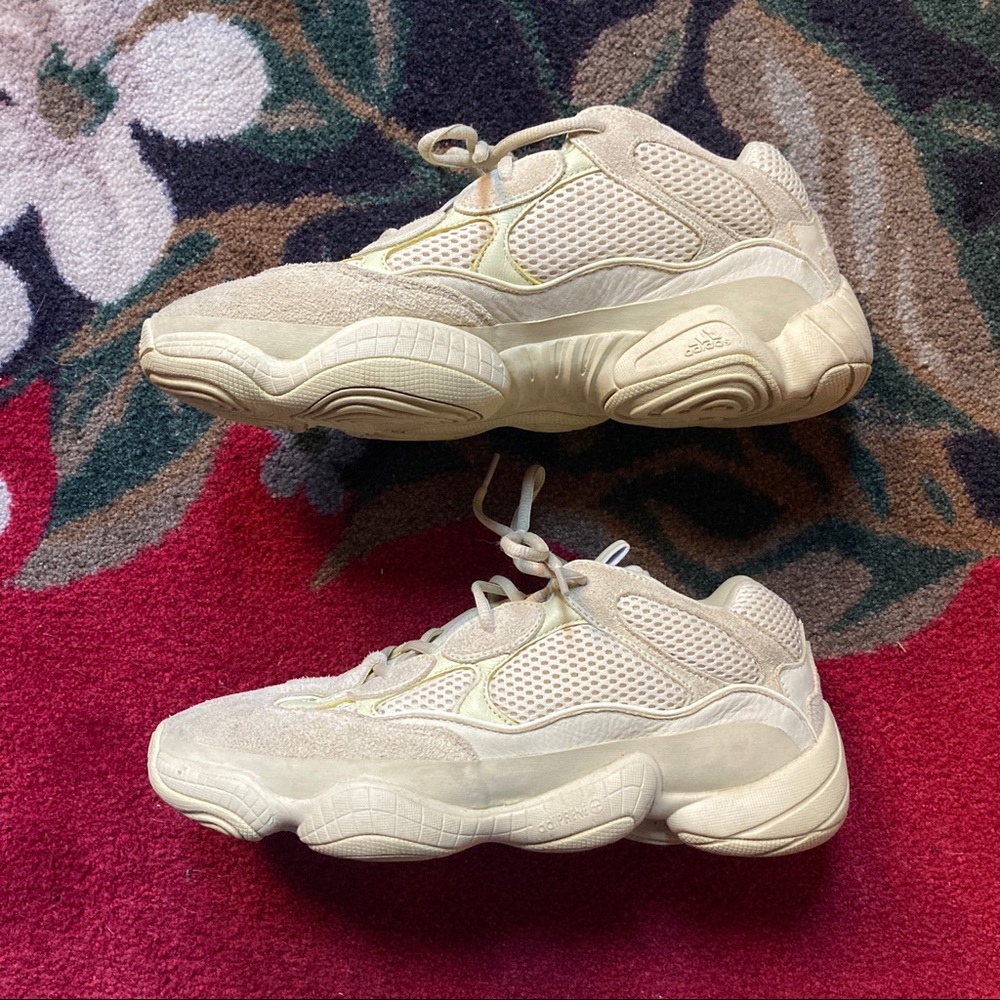 Yeezy 500 Super Moon